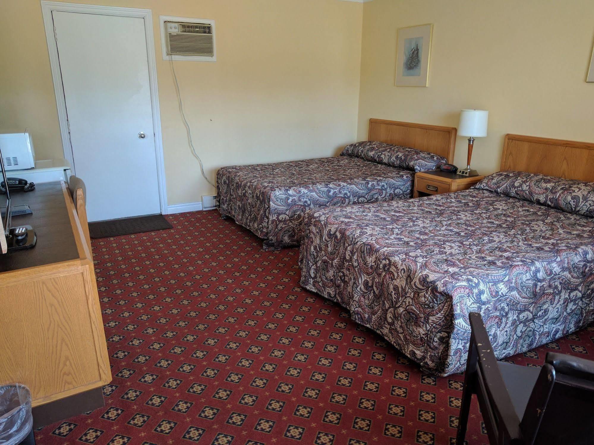 Franklin Motel, Tent & Trailer Park Север Бэй Экстерьер фото